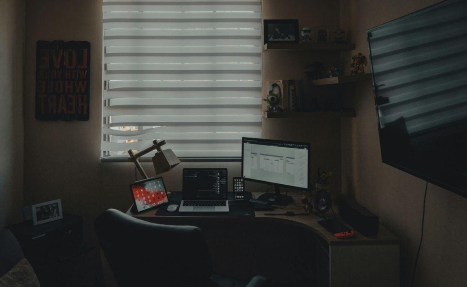 Sessione di revisione e feedback su sketch scritti dagli studenti